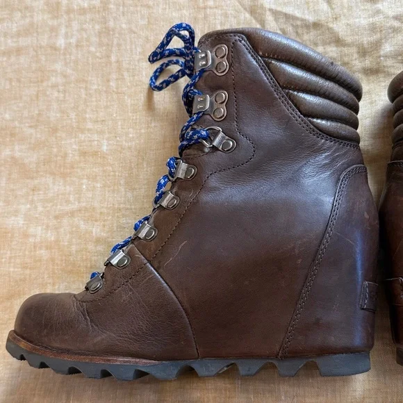 Sorel conquest Leather Boots - Picture 8 of 17